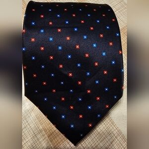 10/10 Vintage Maria Callas Elegant Navy Blue with Red and Blue Accents